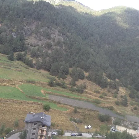 Ribasol Ski & Montalegre Park Apartment Arinsal